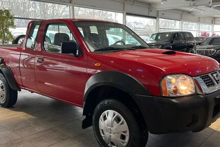 Nissan Navara 120.000 km 9.800 &euro; Datteln 45711