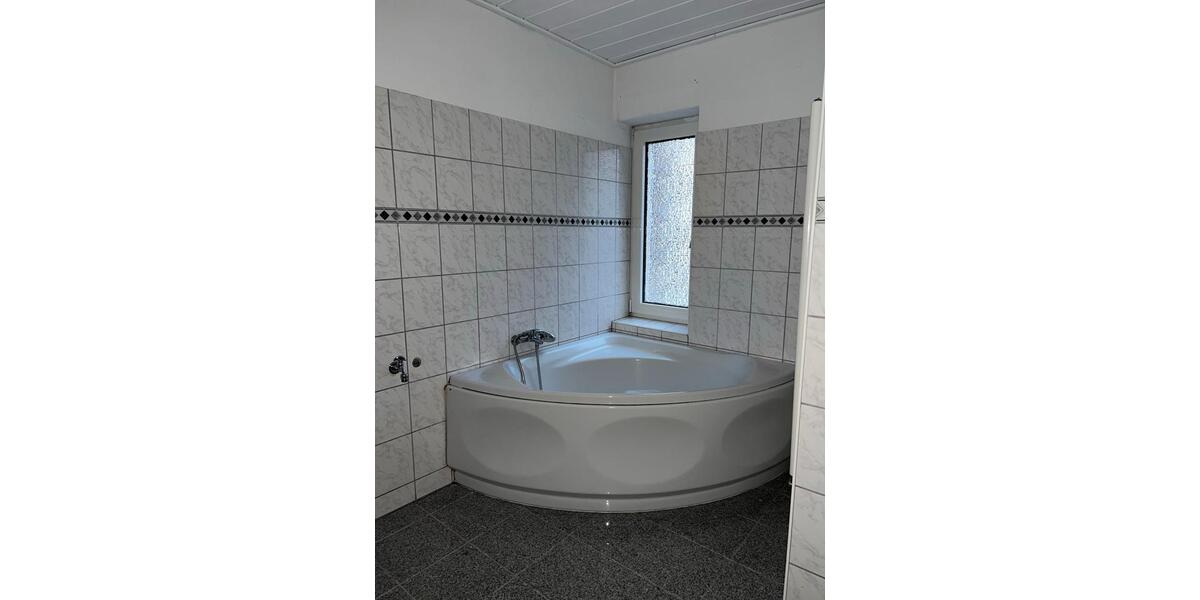 Etagenwohnung Witten Heven - 3.5 Zimmer, 81 m&sup2;, 174.000&euro; | Angebot:25483502