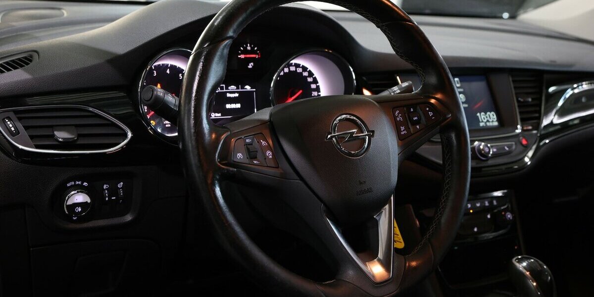 Opel Astra K ST 1.6 T ACTIVE 200-PS / APPLE+ANDROID 130.000 km 8.991 &euro; Hamm 59077