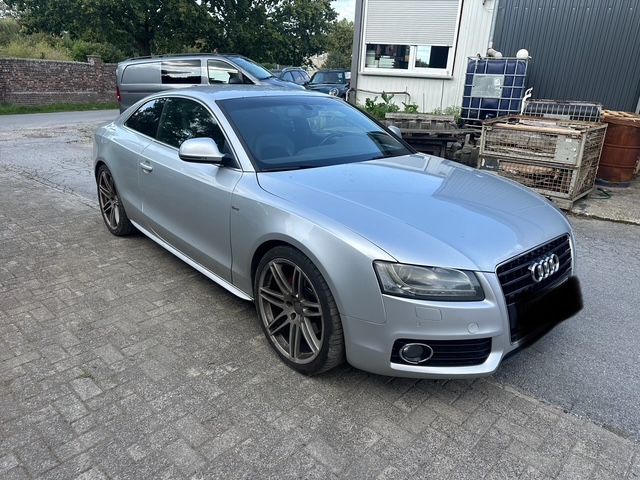 Audi A5 296.700 km 5.699 &euro; Welver 59514