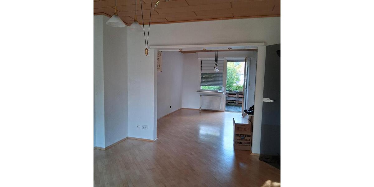 Doppelhaushälfte Iserlohn Gerlingsen - 9 Zimmer, 140 m&sup2;, 350.000&euro; | Angebot:26678908