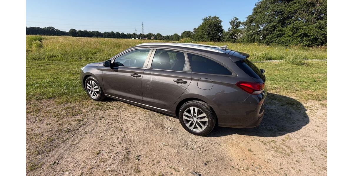 Hyundai i30 169.992 km 9.990 &euro; Datteln 45711