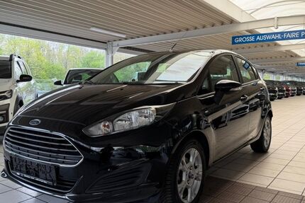 Ford Fiesta 117.500 km 7.975 &euro; Lünen 44532
