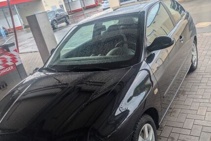 Seat Ibiza 157.000 km 3.099 &euro; Selm 59379