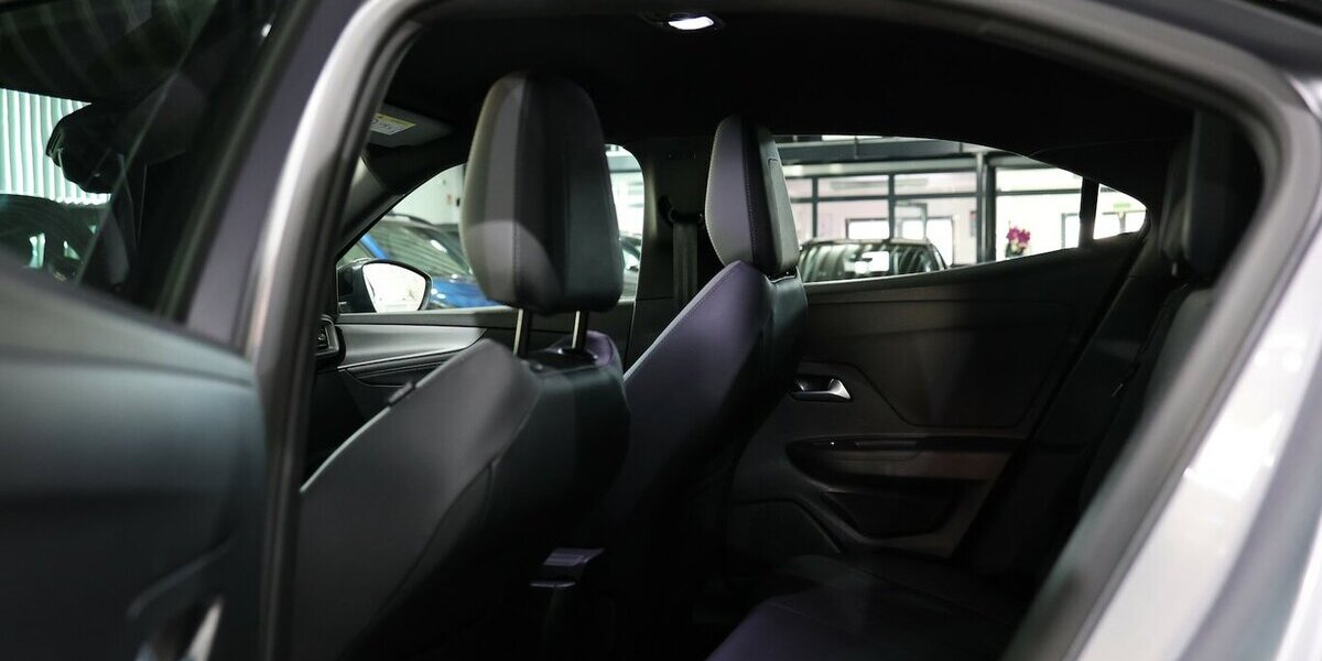 Opel Mokka 1.2 T GS-LINE SPORT TECH GREY & BLACK TOP 22.000 km 21.555 &euro; Hamm 59077