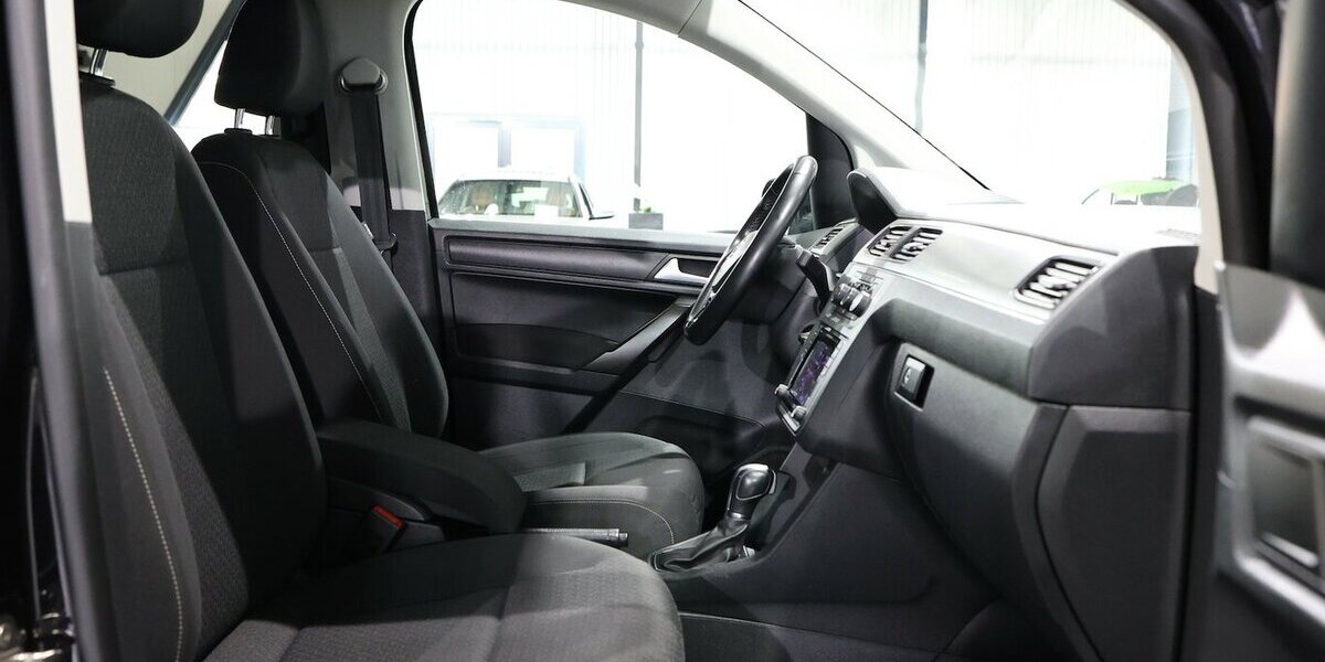 VW Caddy Maxi KOMBI 2.0 TDI DSG 1.HAND / NAVI+, ACC 143.000 km 19.991 &euro; Hamm 59077