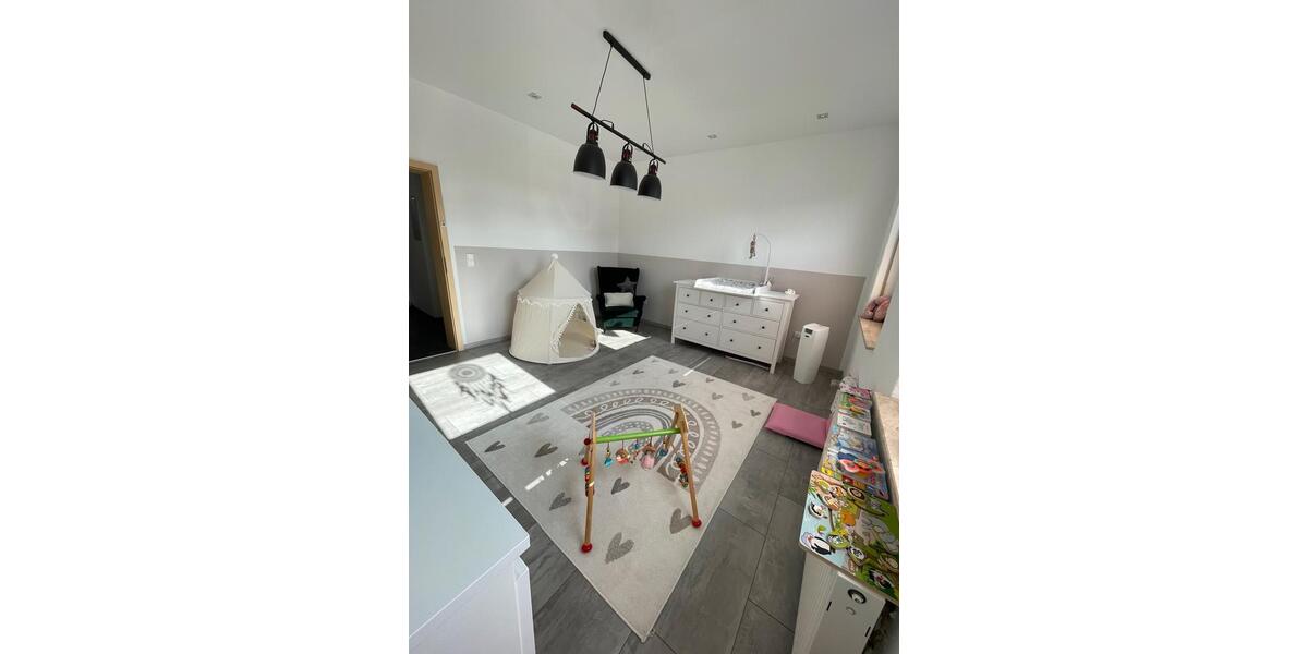 Erdgeschoßwohnung Oer-Erkenschwick Erkenschwick - 4 Zimmer, 136 m&sup2;, 345.000&euro; | Angebot:26049083