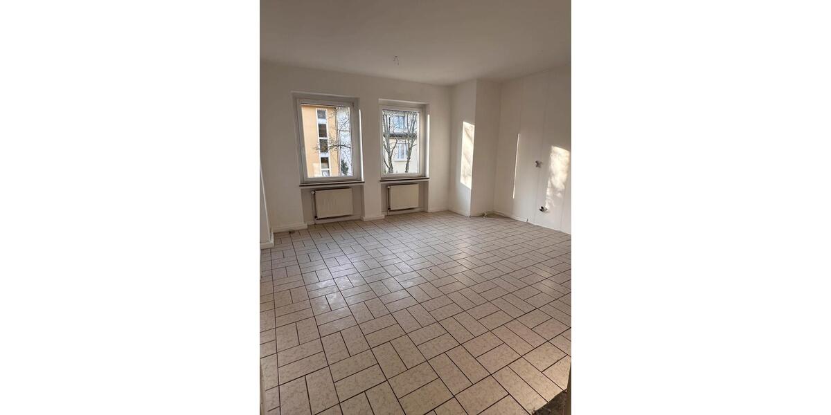 Etagenwohnung Dortmund Innenstadt Ost - 2 Zimmer, 100 m&sup2;, 1.100&euro; | Angebot:25131541
