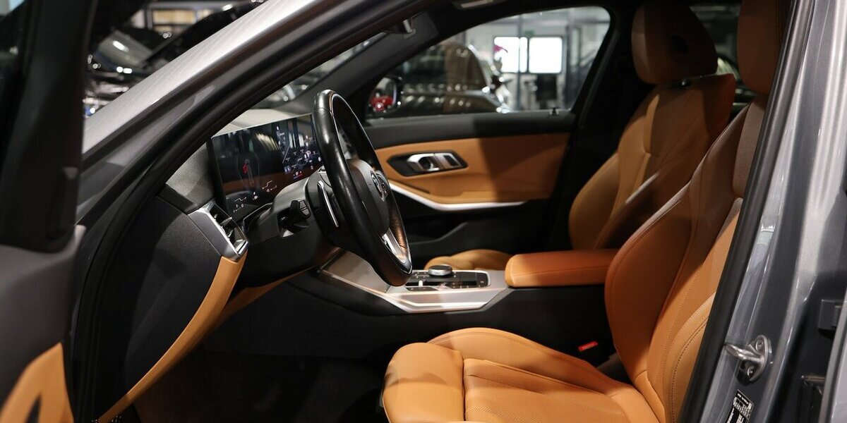 BMW 318d A Touring BUSINESS FACE-LIFT GREY & BROWN 109.000 km 26.333 &euro; Hamm 59077