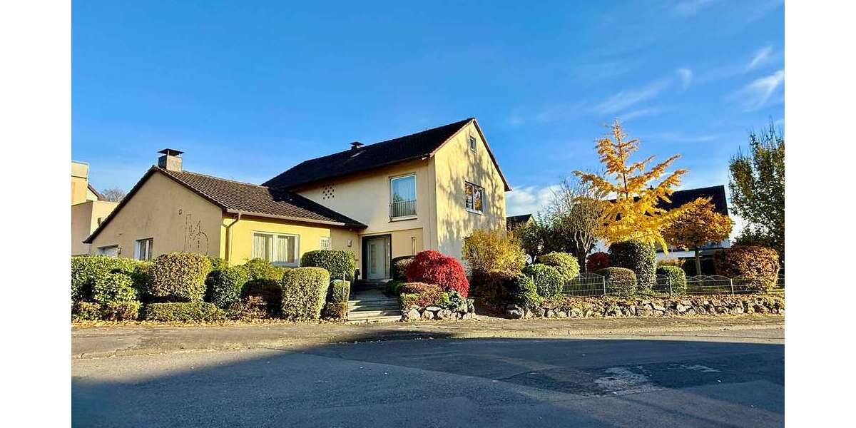 Einfamilienhaus Iserlohn Letmathe - 6 Zimmer, 216 m&sup2;, 499.000&euro; | Angebot:25722985