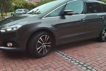 Ford S-Max 89.000 km 14.900 &euro; Nordkirchen 59394