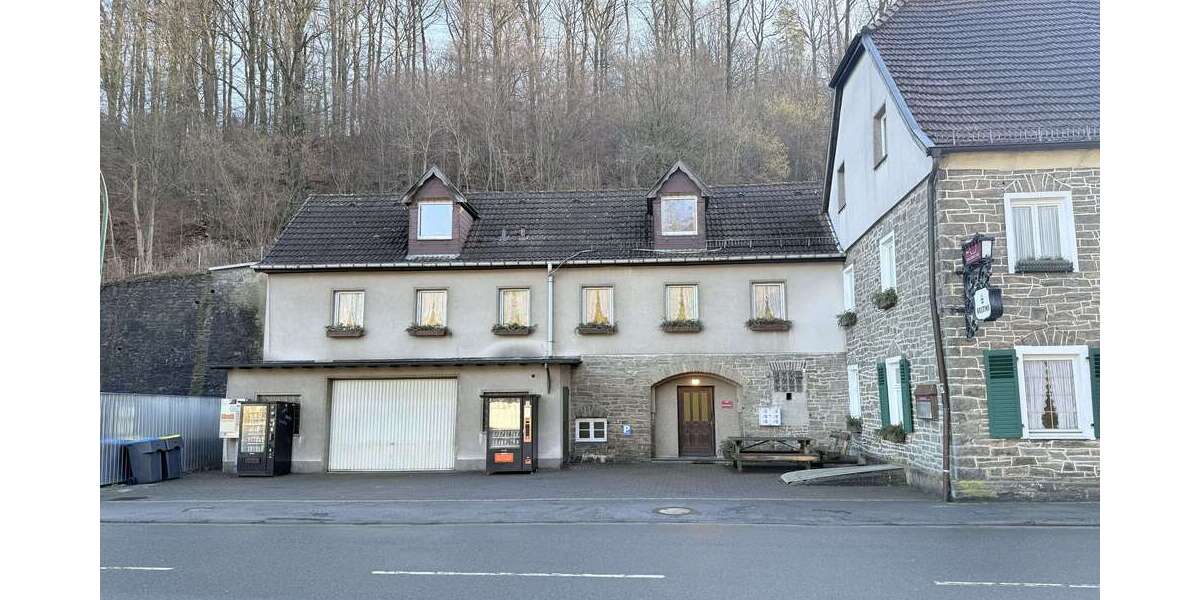 Einfamilienhaus Hemer Westigerbach - 20 Zimmer, 414 m&sup2;, 289.000&euro; | Angebot:25956544