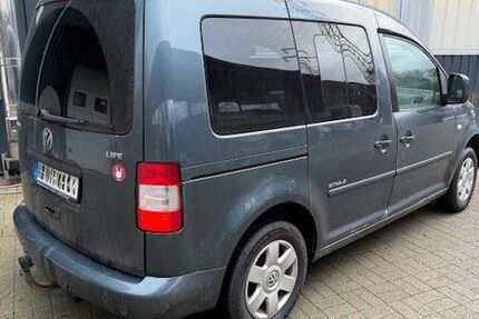VW Caddy 188.000 km 7.200 &euro; Unna 59423