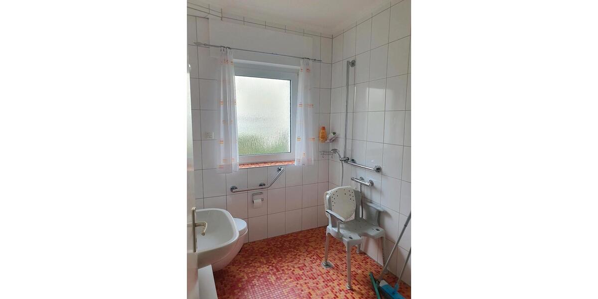 Erdgeschoßwohnung Ahlen - 1 Zimmer, 65 m&sup2;, 760&euro; | Angebot:25282863