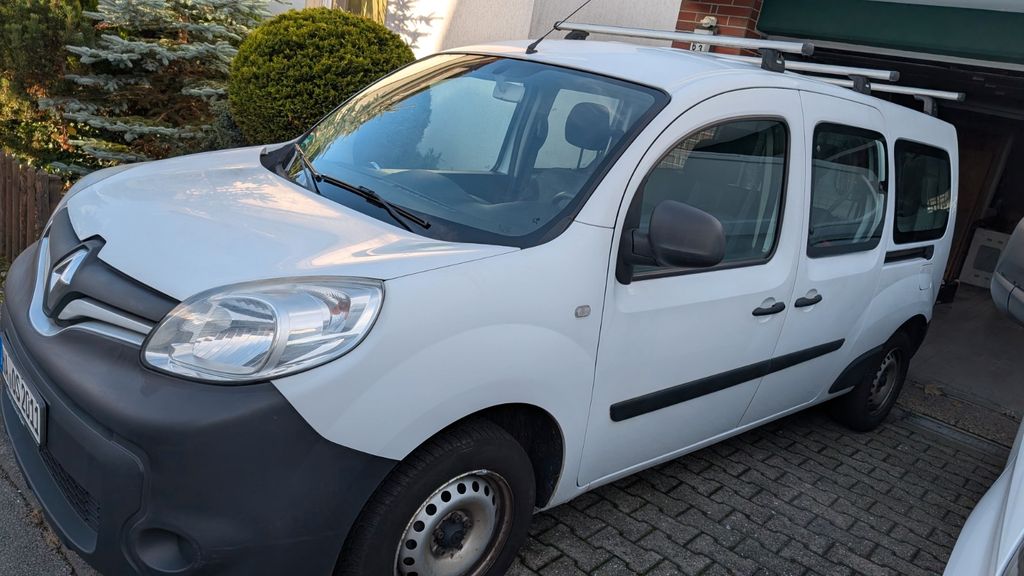 Renault Kangoo 117.500 km 8.750 &euro; Hagen 58091