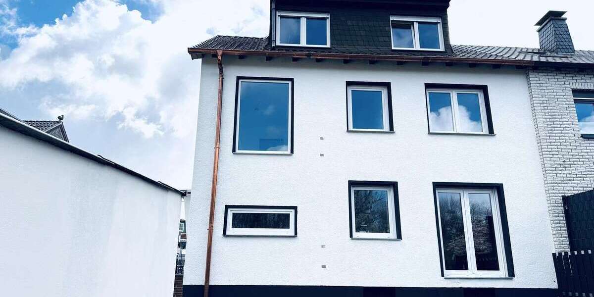 Einfamilienhaus Lünen Alstedde - 10 Zimmer, 165 m&sup2;, 449.000&euro; | Angebot:26032551