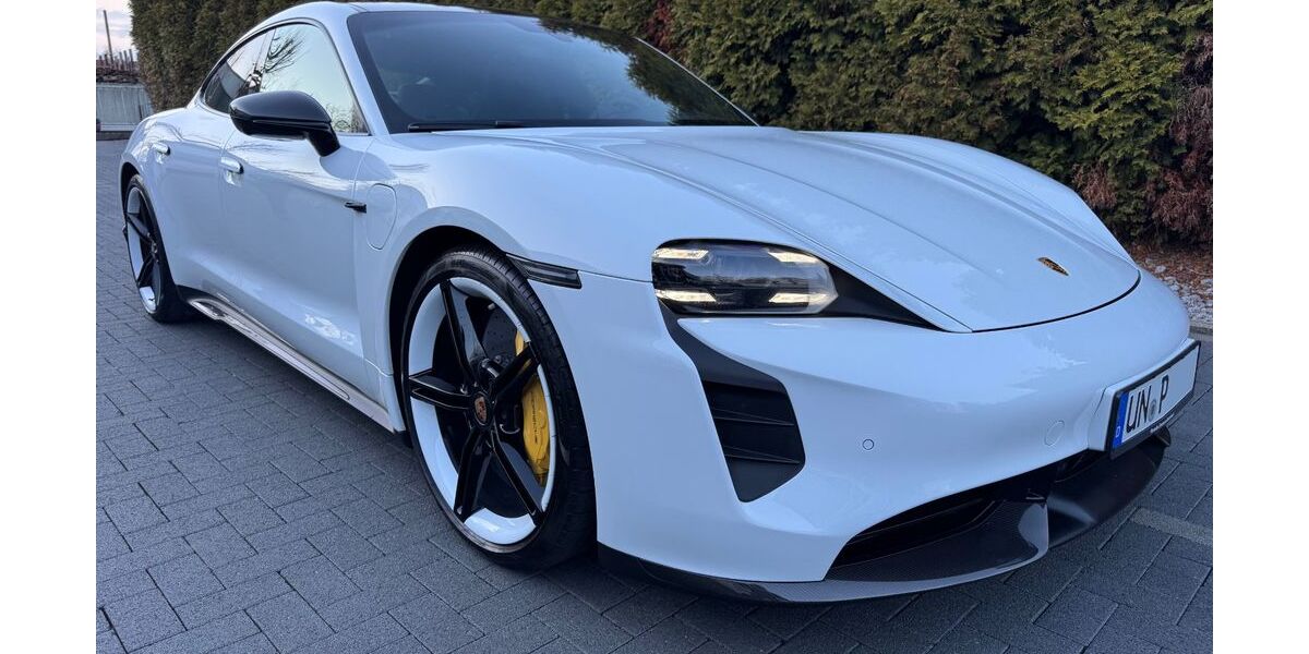 Porsche Taycan 60.000 km 71.700 &euro; Kamen 59174
