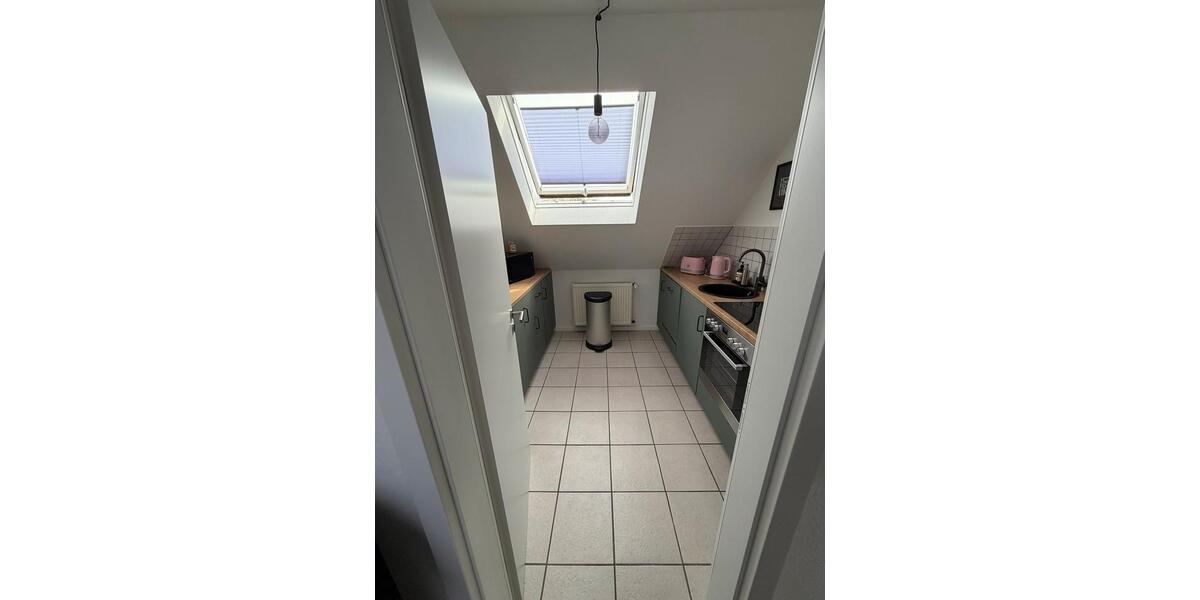 Dachgeschoßwohnung Hamm Bockum - 2 Zimmer, 74 m&sup2;, 770&euro; | Angebot:26020414