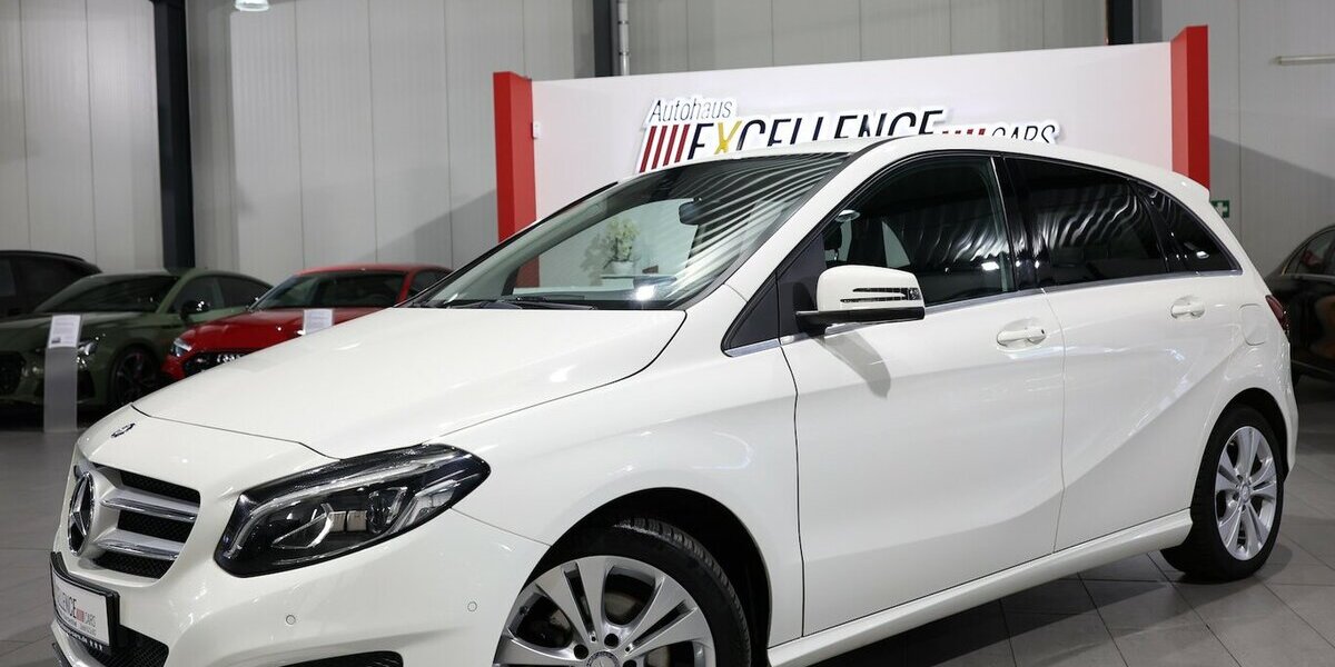 Mercedes-Benz B 200 URBAN SPORT WHITE / MATRIX-LED / LEDER 120.000 km 15.111 &euro; Hamm 59077