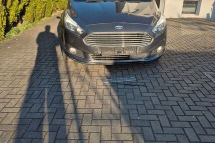 Ford S-Max 242.000 km 7.500 &euro; Dortmund 44339