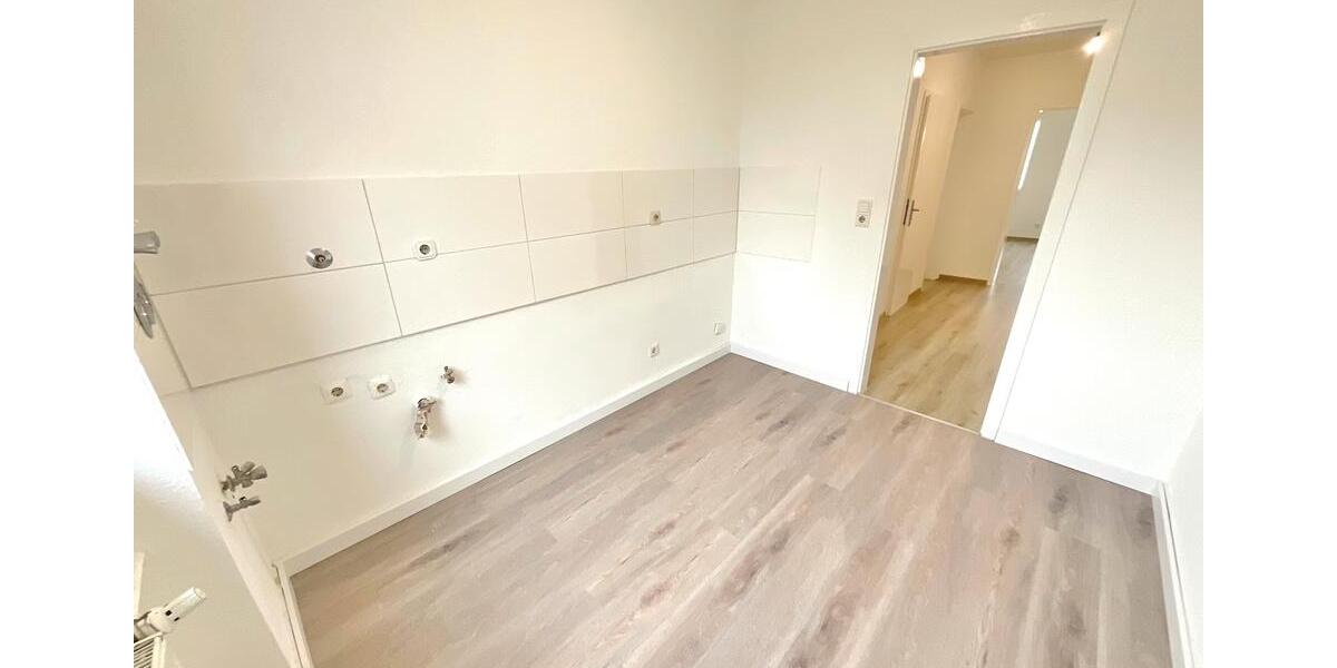 Etagenwohnung Castrop-Rauxel Bladenhorst - 4 Zimmer, 92 m&sup2;, 749&euro; | Angebot:26646877