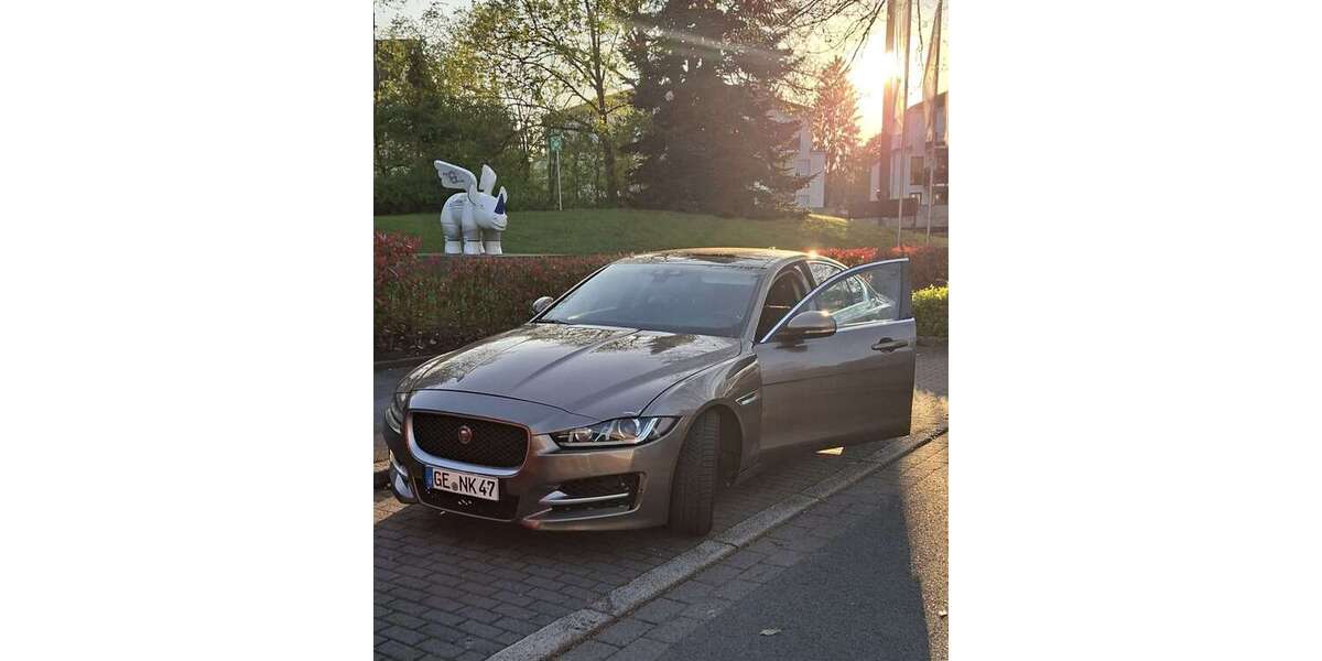 Jaguar XE 149.000 km 7.499 &euro; Dortmund 44149