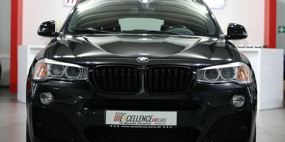 BMW X4 xDrive 28i M-SPORT / BLACK & BROWN / XENON 173.000 km 16.994 &euro; Hamm 59077