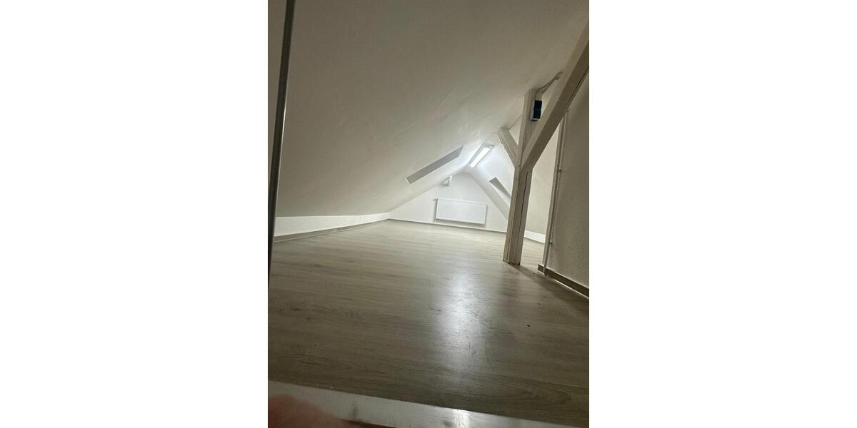 Dachgeschoßwohnung Hagen Hagen-Mitte - 3 Zimmer, 75 m&sup2;, 540&euro; | Angebot:24896185