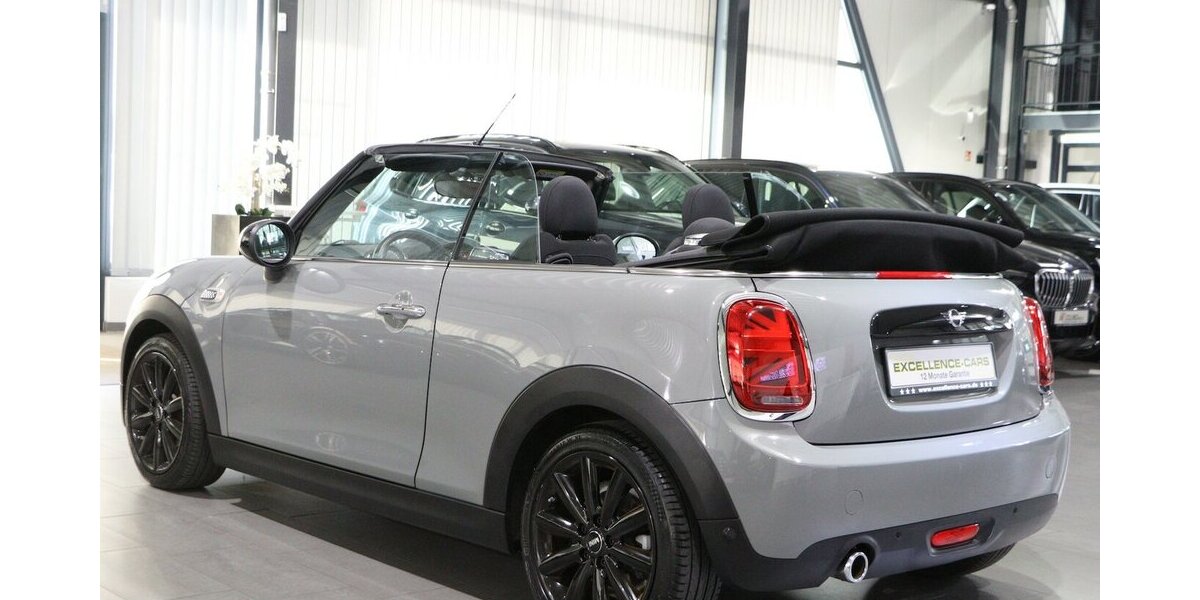 Mini Cooper Cabrio CHILLI CARBON BLACK EXCITETMENT 63.000 km 17.777 &euro; Hamm 59077