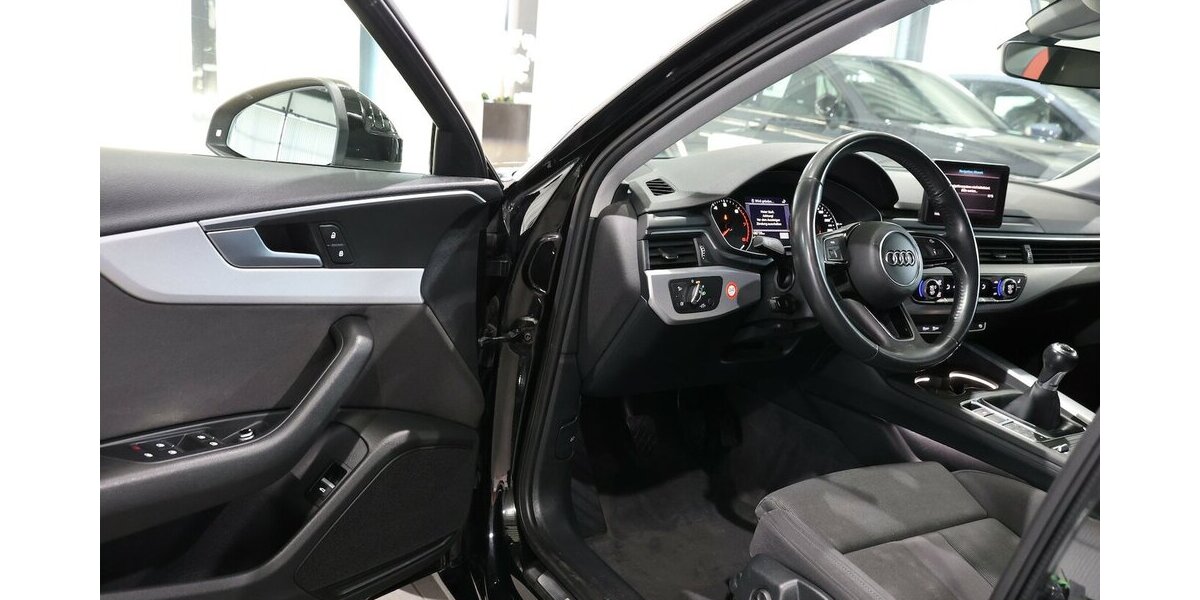 Audi A4 Avant 35 TFSI SPORT / 1.HAND / LED / NAVI+ 108.000 km 16.777 &euro; Hamm 59077