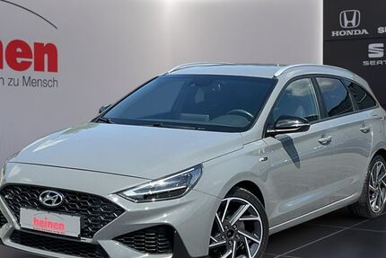 Hyundai i30 77.327 km 18.899 &euro; Menden 58708