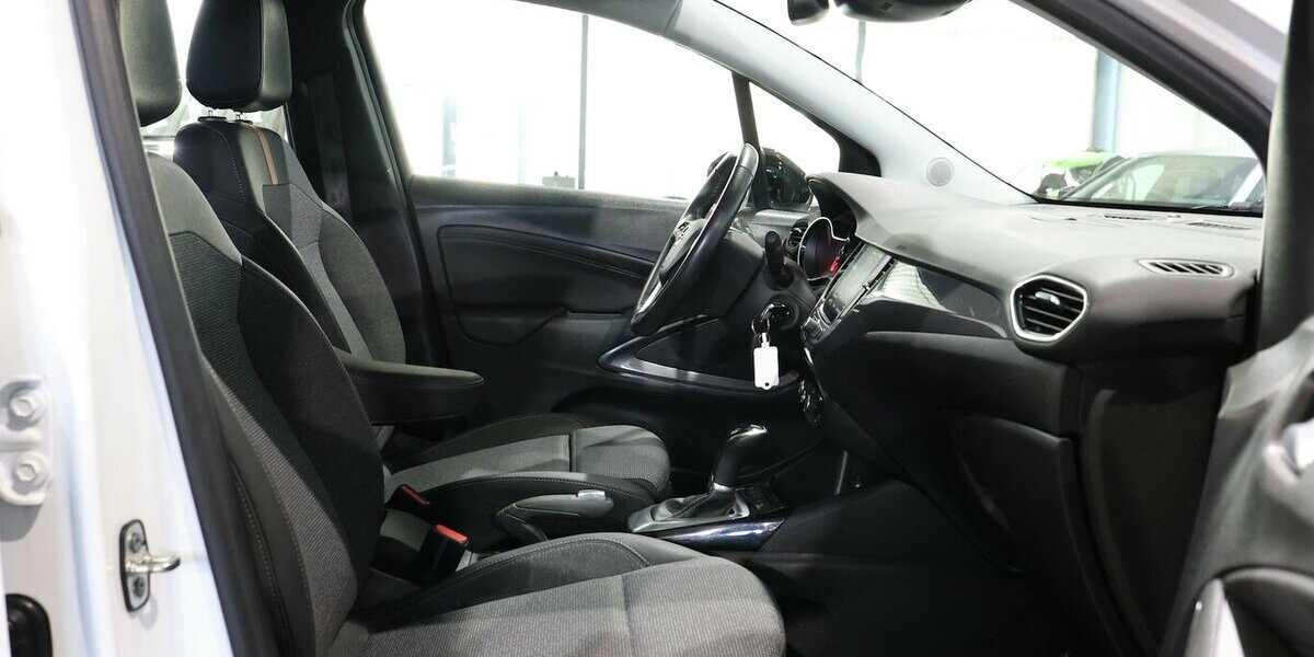 Opel Crossland 1.5 D BUSINESS ELEGANCE / LED / LEDER 127.000 km 13.555 &euro; Hamm 59077