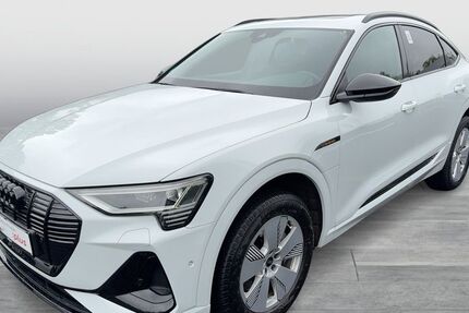 Audi e-tron 31.928 km 36.711 &euro; Dortmund 44143