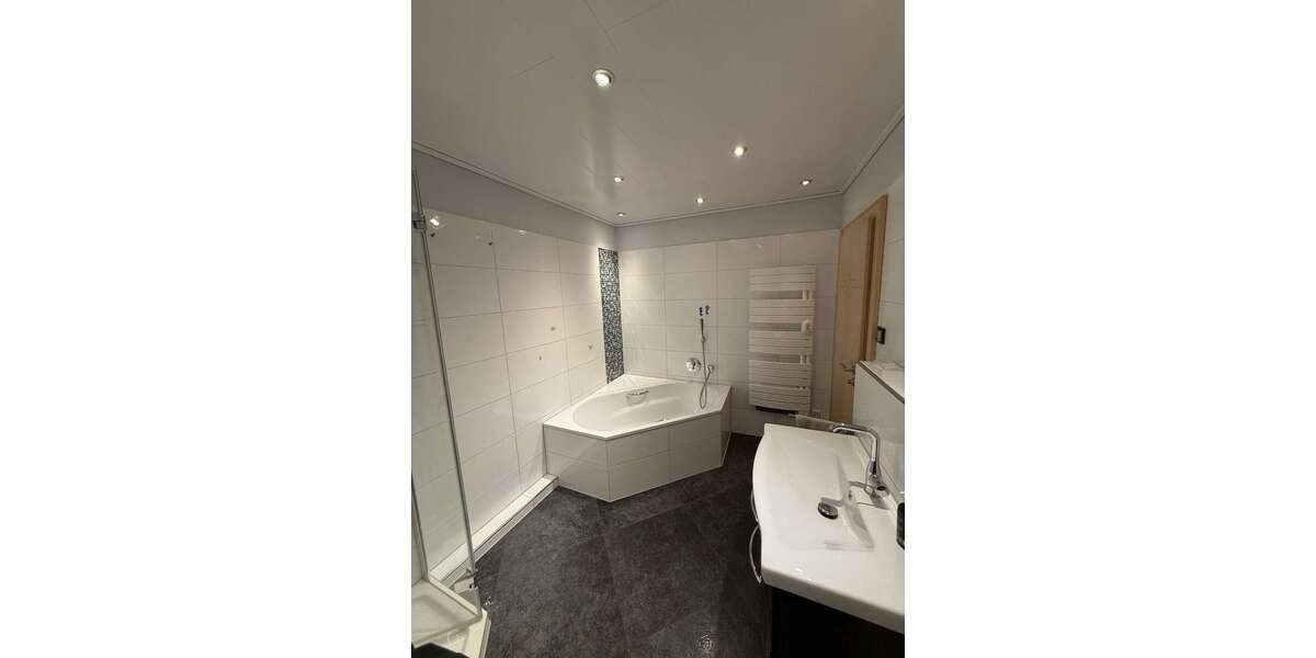 Etagenwohnung Dortmund Aplerbeck - 3.5 Zimmer, 84 m&sup2;, 850&euro; | Angebot:27108309