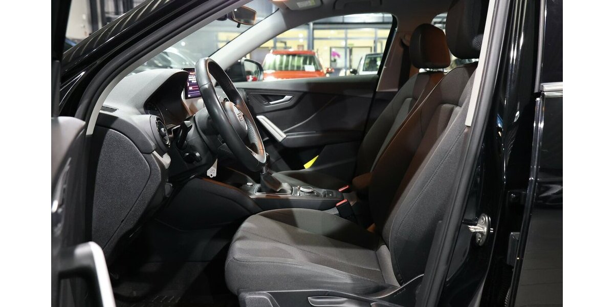 Audi Q2 1.4 TFSI SPORT / 1.HAND / ABN.AHK / PDC / SHZ 138.000 km 14.111 &euro; Hamm 59077