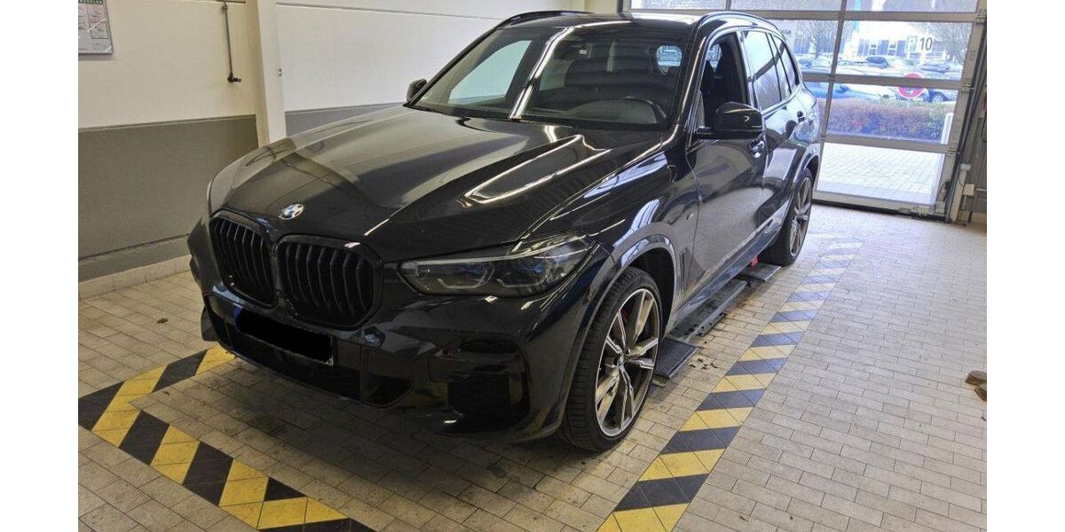 BMW X5 M50 98.923 km 55.675 &euro; Hagen 58091