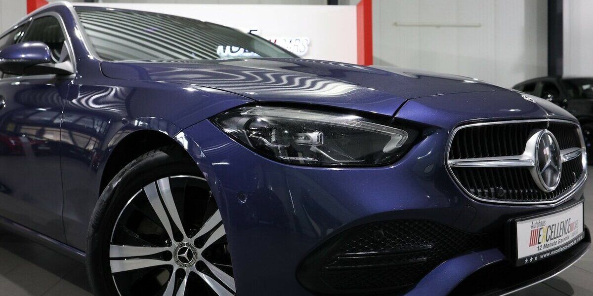 Mercedes-Benz C 200 d T BUSINESS MATRIX, WIDESCREEN, DISTRONIC 138.000 km 25.555 &euro; Hamm 59077