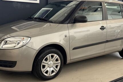 Skoda Fabia 35.000 km 7.499 &euro; Schwerte 58239