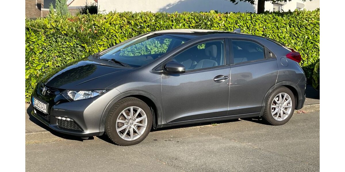 Honda Civic 78.850 km 8.750 &euro; Castrop-Rauxel 44575