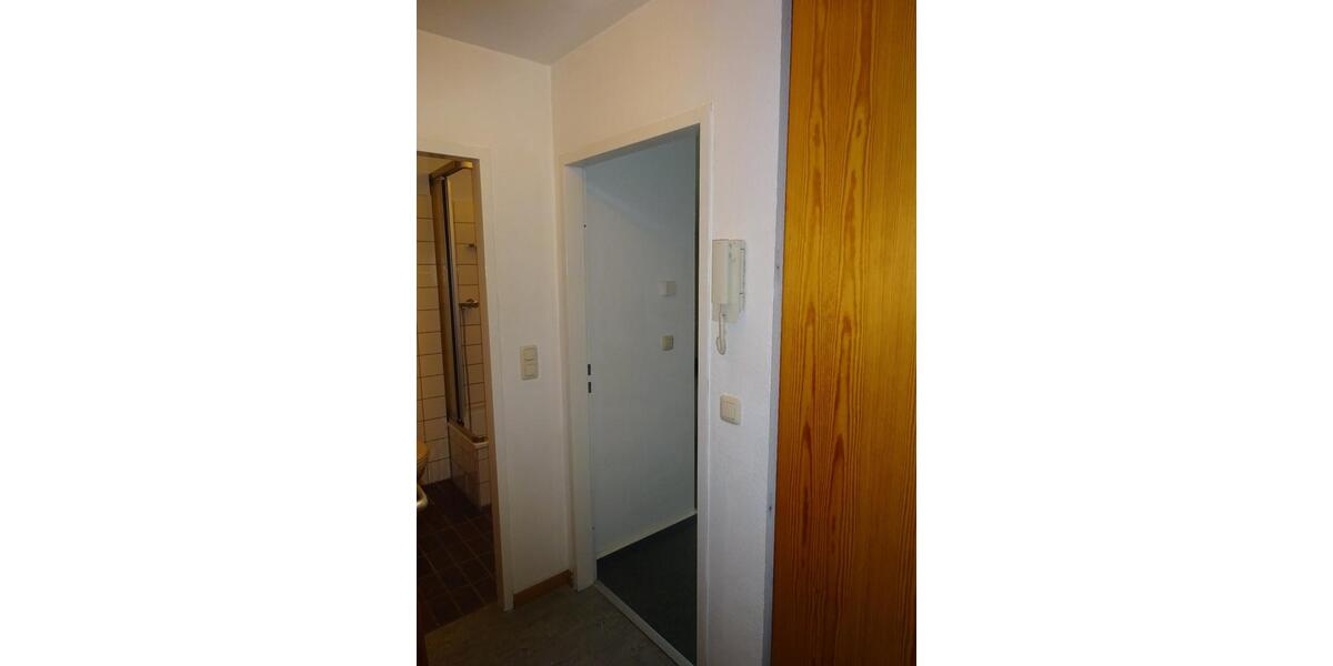 Dachgeschoßwohnung Dortmund Hombruch - 1 Zimmer, 30 m&sup2;, 350&euro; | Angebot:26023966