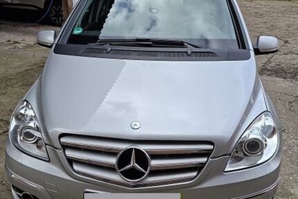Mercedes-Benz B 180 195.100 km 2.900 &euro; Ahlen 59227
