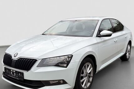 Skoda Superb 106.524 km 12.999 &euro; Hemer 58675