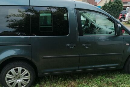 VW Caddy 210.000 km 2.900 &euro; Hamm 59077