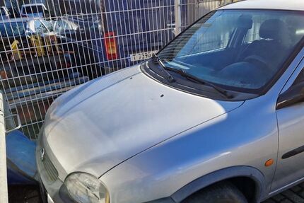 Opel Corsa 103.000 km 1.100 &euro; Hamm 59077