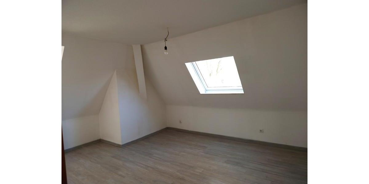 Dachgeschoßwohnung Dortmund Mengede - 2 Zimmer, 47 m&sup2;, 450&euro; | Angebot:24268800