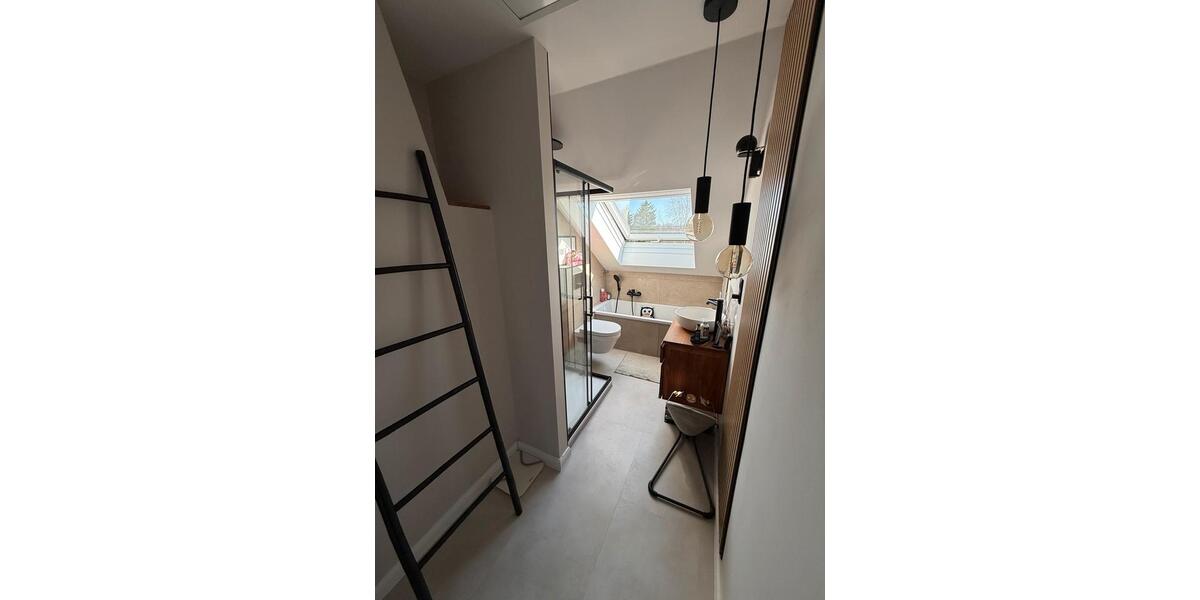 Dachgeschoßwohnung Dortmund Hombruch - 3 Zimmer, 84 m&sup2;, 299.000&euro; | Angebot:25554020