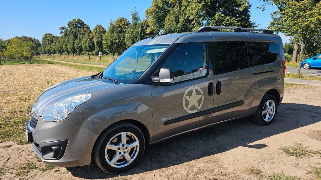 Opel Combo 97.200 km 8.200 &euro; Oer-Erkenschwick 45739