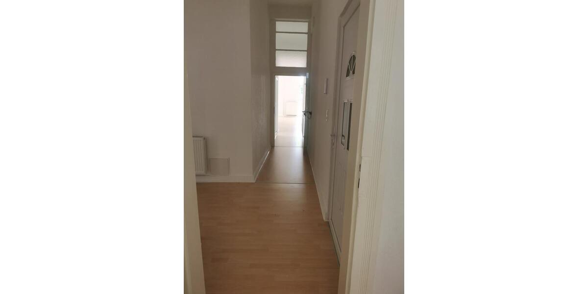 Etagenwohnung Iserlohn - 5 Zimmer, 160 m&sup2;, 990&euro; | Angebot:26600471
