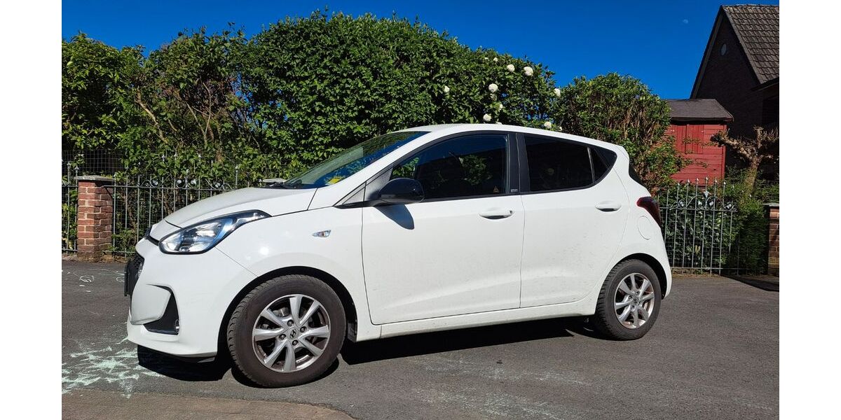Hyundai i10 83.000 km 7.600 &euro; Hamm 59065