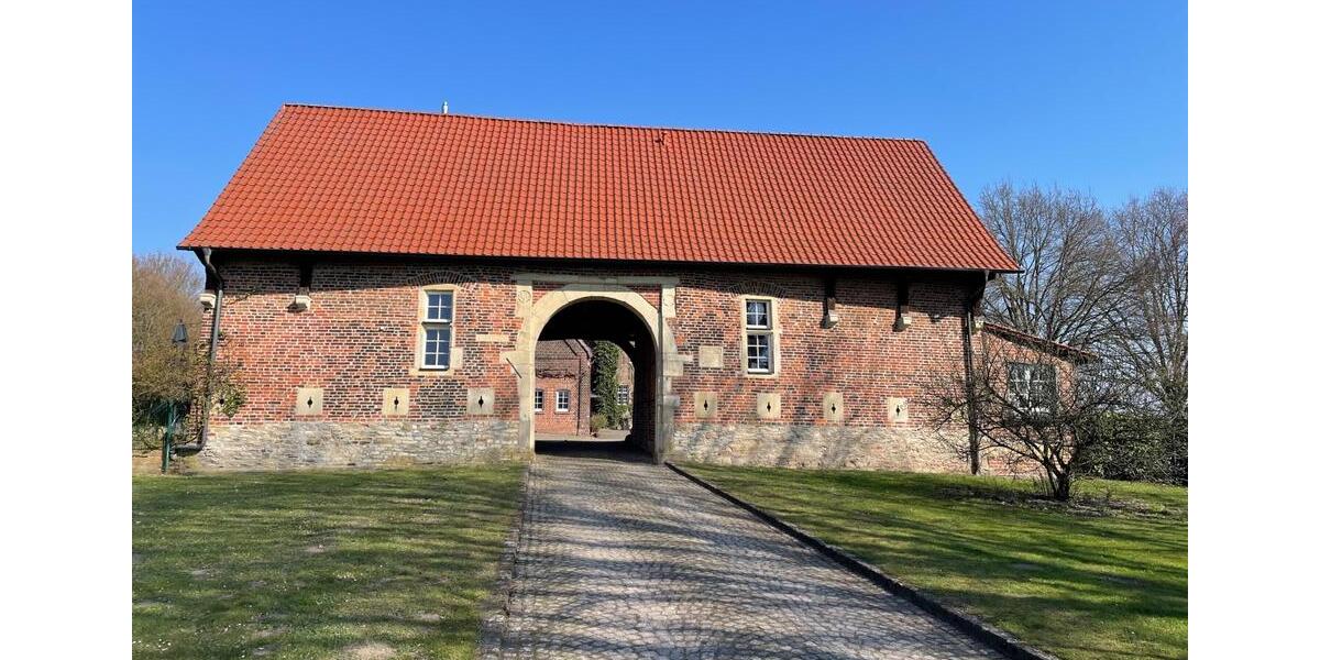 Einfamilienhaus Ascheberg - 6.5 Zimmer, 218 m&sup2;, 1.950&euro; | Angebot:25905815